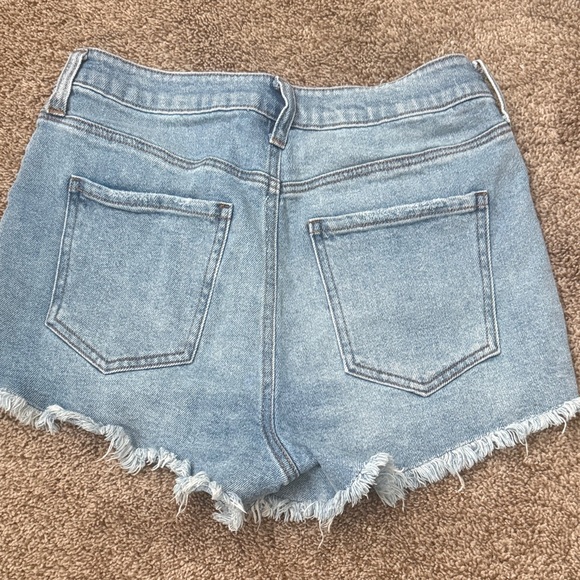 Celebrity Pink Frayed Hem Jean Shorts - Light Blue - Picture 4 of 5